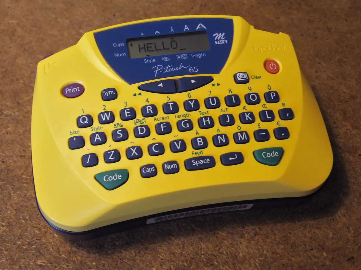 brother p-touch label maker guide - Brother P-Touch label maker, top view (Fieldnotes)